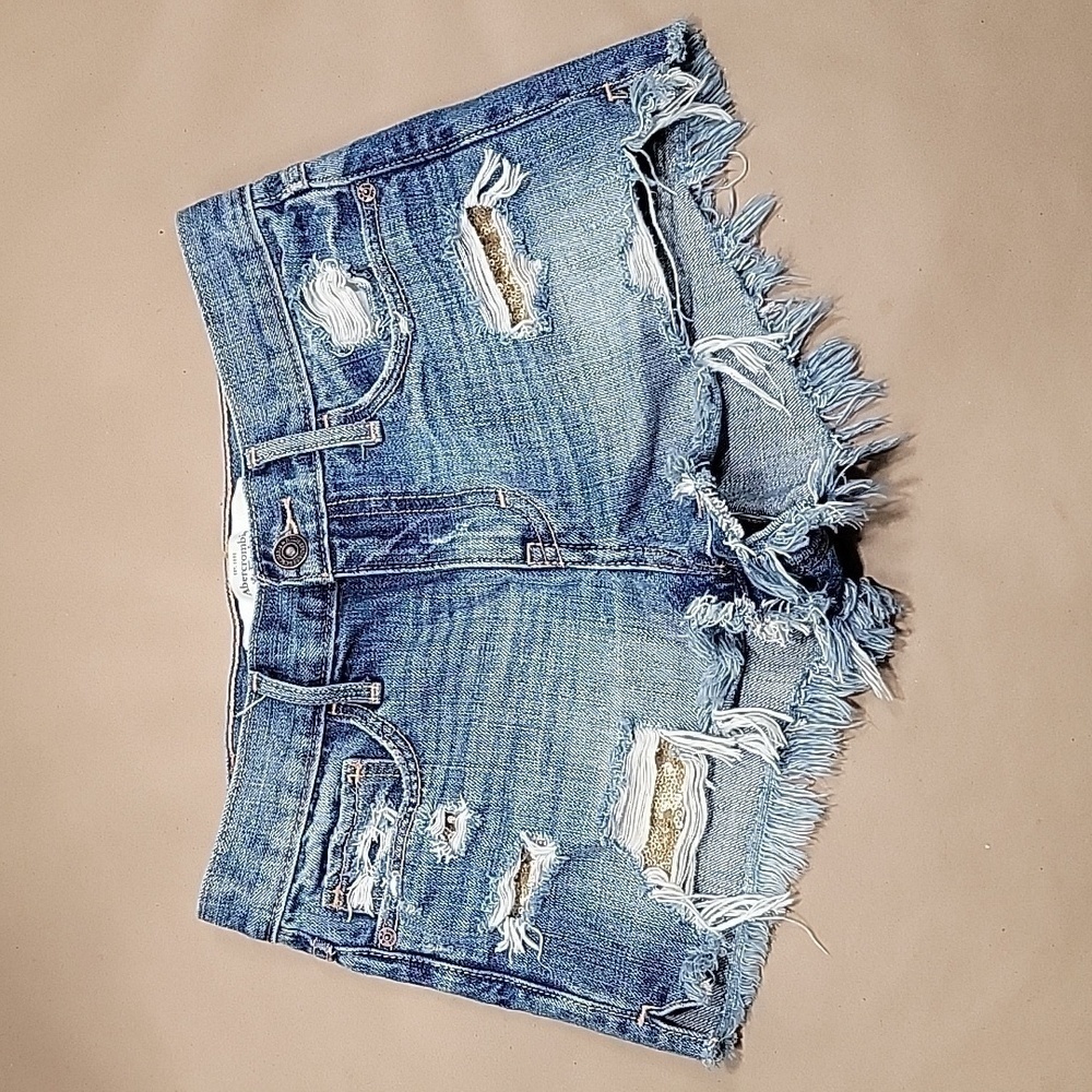 Abercrombie & Fitch, Size 00/24, Gold Sequin Peek-Out Pocket Denim Shorts, EUC